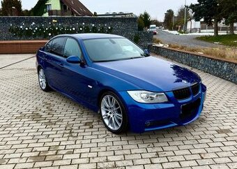 Bmw E90 320d M-Packet servisní kniha