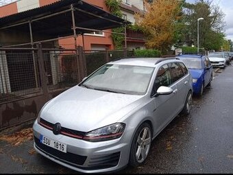 Volkswagen golf 7 variant-kombi, VII 1,6 TDI 85KW TDI,nejsil