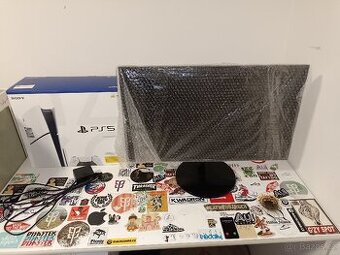 Prodám kompletní herní sestavu PlayStation 5 s mechanikou