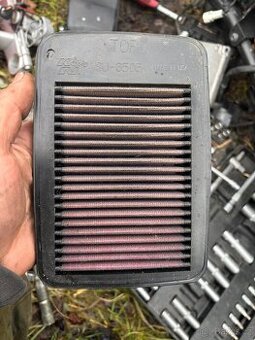 K&N vzduchovy filtr na Suzuki Bandit 650 05-11 1250 06-11