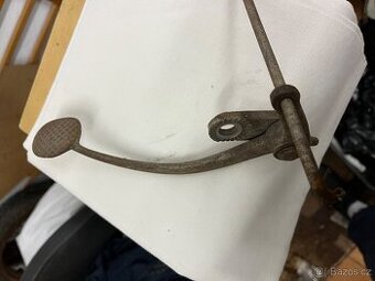 brzdový pedal Jawa Perak FJ a Zbrojovka