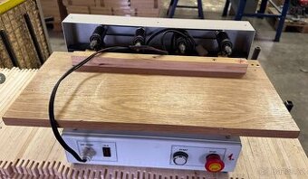 Vrtací přípravek - děrovač rámků