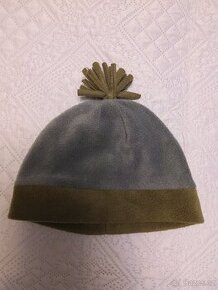 Chlapecká zimní čepice,  vel. 10-12 roků.