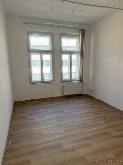 Kancelář 21m2, Praha 3 - Žižkov