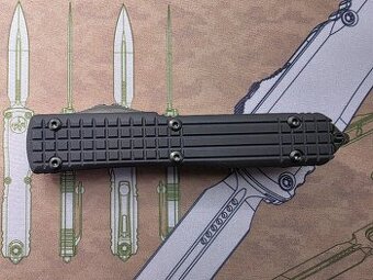 Microtech Ultratech Delta Frag Fluted DLC