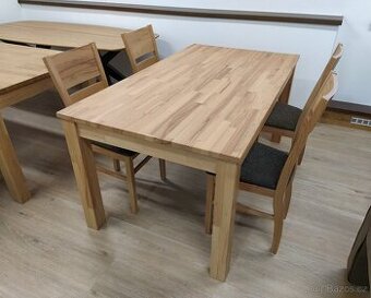 Sleva - Nový rozkládací stůl buk masiv