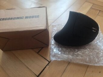 ergonomická bezdrátová myš k PC, na baterie