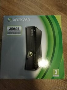 Xbox 360 Slim 250GB Microsoft
