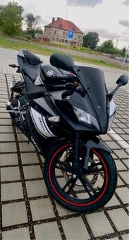 YAMAHA YZF-R125