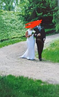 Hedvábné svatební šaty s vlečkou - 1