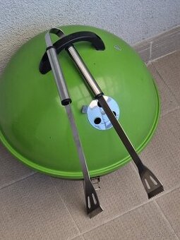 Grill FIELDMANN FZG 1000 G na dřev. uhlí (bez teploměru)