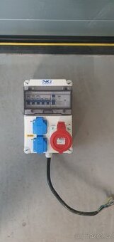 Zásuvková skříň nástěnná SC 53 024 E.01