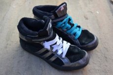 Kotníkové boty ADIDAS vel.37 1/3