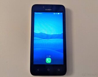 Mobilní telefon Huawei Y560 + 16 GB microSD karta - 1
