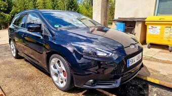 Ford Focus ST 250 ,r.v 2014 Osram Black