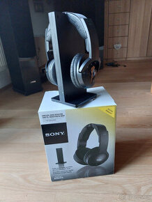 Bezdrátová sluchátka SONY MDR-RF865RK