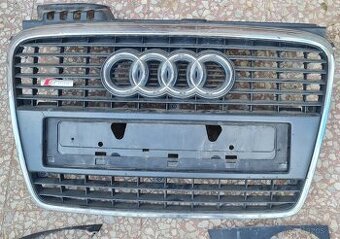 AUDI A4 B7 S-Line přední maska