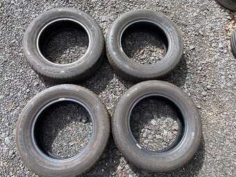 130. Letní pneu 205/65 r16 Falken Ziex ZE010B