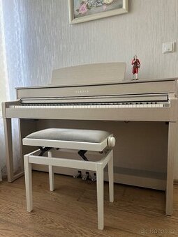 Nabízím k prodeji digitální piano Yamaha CLP-545 WA s lavicí