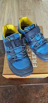 Barefoot tenisky Koel 40