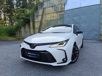 Toyota Corolla Hybrid GR Sport rok 2022, najeto: 39.225 km