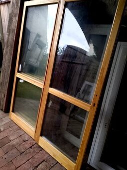 Prosklená stěna s dveřmi 6, 5 m nová