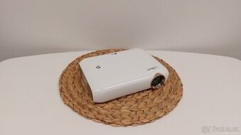 Přenosný projektor LG PW1500G