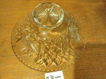 Skleněná mísa- broušené sklo