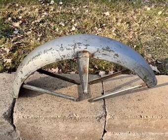 Jawa 350 634 - přední blatník