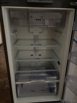 Lednice s mrazake Whirpoo