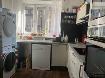 Pronájem bytu 1+1 v centru Jičína