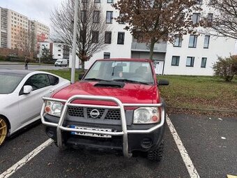 Nissan Navara np300 - 1