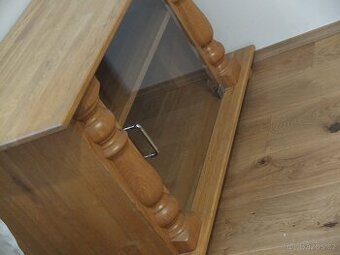 Televizní stolek, skříňka, komoda, masivní dub