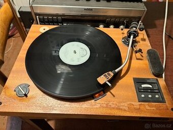 Gramofon Tesla 450 electronic - funkční