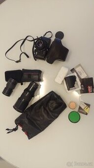 Prodám fotoaparát Praktická BX20 včetně příslušenství