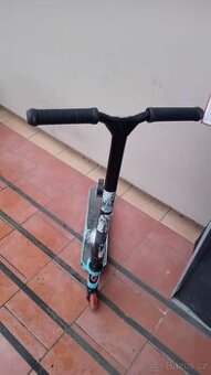 Freestylová kolobežka OXELO