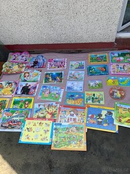 Obří sbírka puzzle (princezny, i dřevěné, Krtek, Disney..