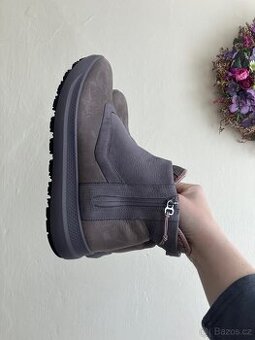 Ecco kozene boty nove 37