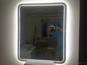 Zrcadlo s led podsvícením - 1