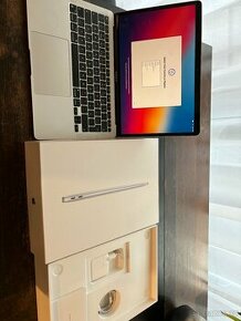 Apple mackbook air M1