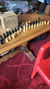 Staré šachové figurky