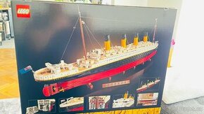 LEGO® Titanic ICONS