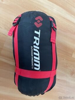 Skvělý lehký juniorský spacák Trimm