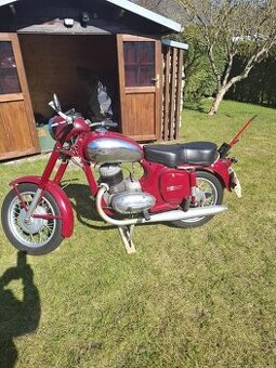 JAWA 250 ccm rok / první registrace prosinec 1961