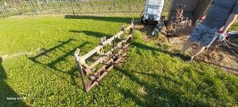Pospěch za traktor