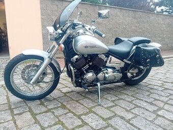 YAMAHA XVS 650