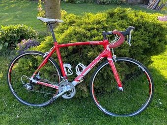 Lapierre Sensium 100 - karbonová silnička ve skvělém stavu
