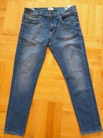 Jeans Tommy Hilfiger Relaxed Tapered Rey, vel. W 36 L 34