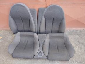 ZADNI SEDAČKA FORD COUGAR SLAVA