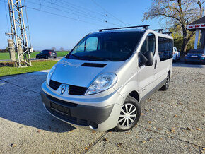 Renault Trafic Minibus